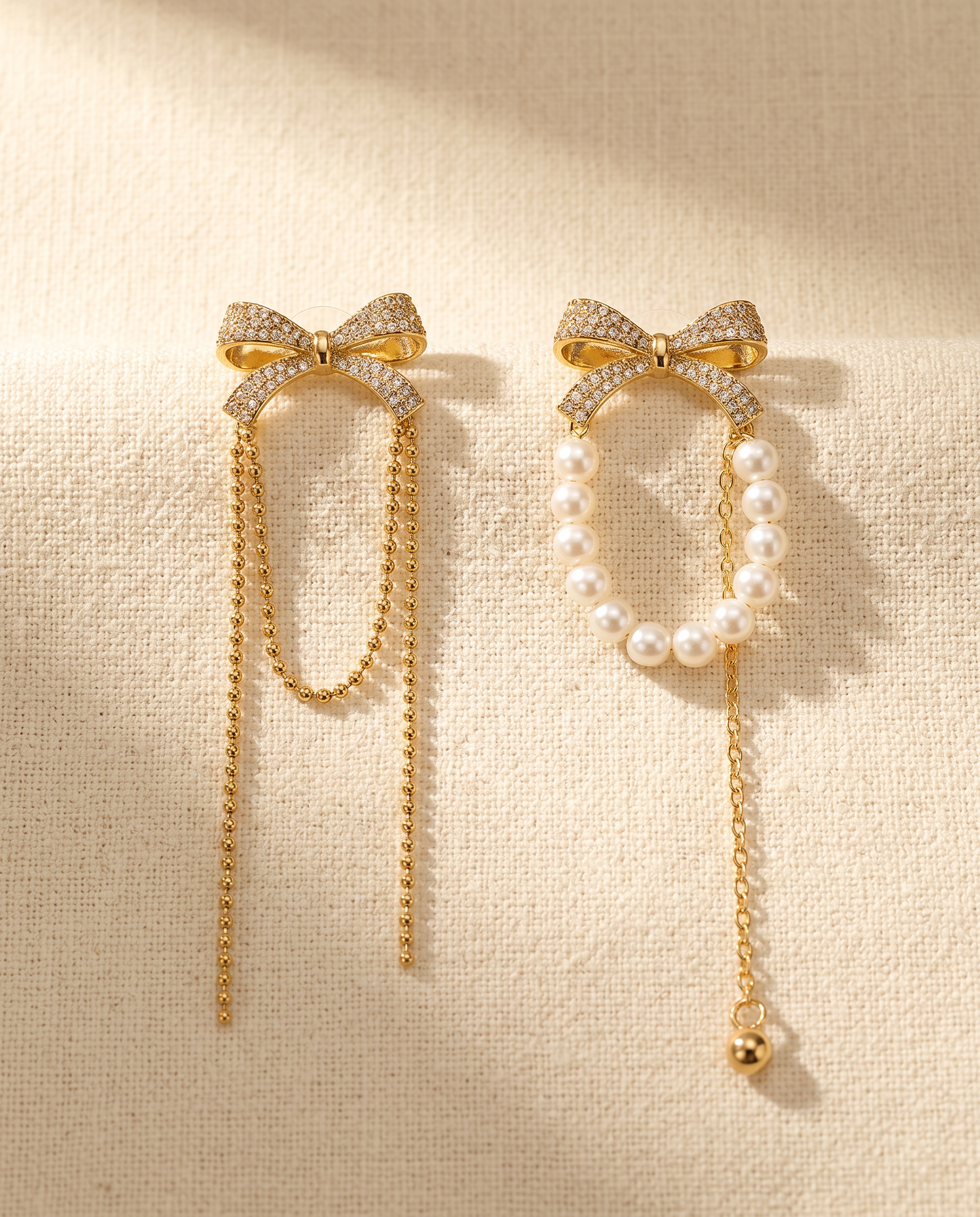 FÉLICIA - boucles d'oreilles noeud pavé dépareillées
